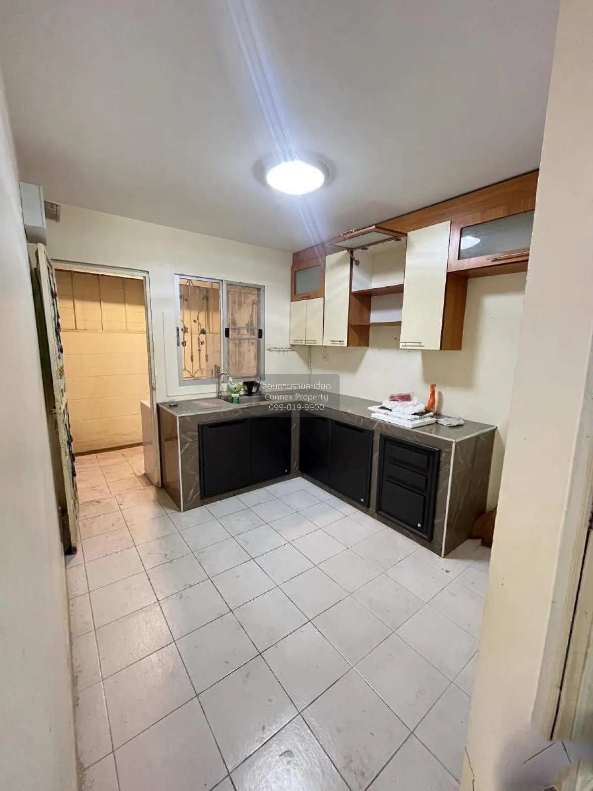 For Sale Townhouse/Townhome  , Baan Kanda Rim Khlong , wide front