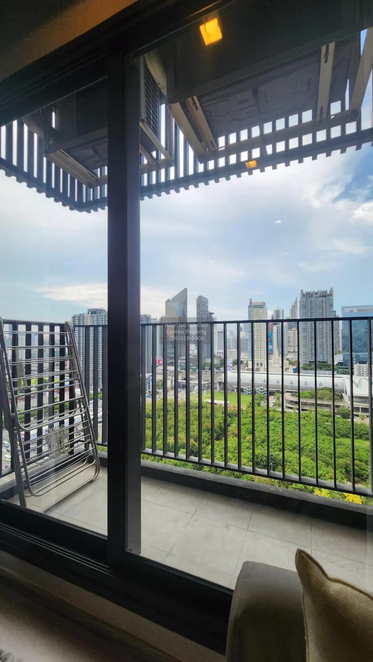 เช่าคอนโด  ไลฟ์ อโศก ไฮป์ พระราม 9 MRT-พระราม 9 มักกะสัน เขต ราชเ