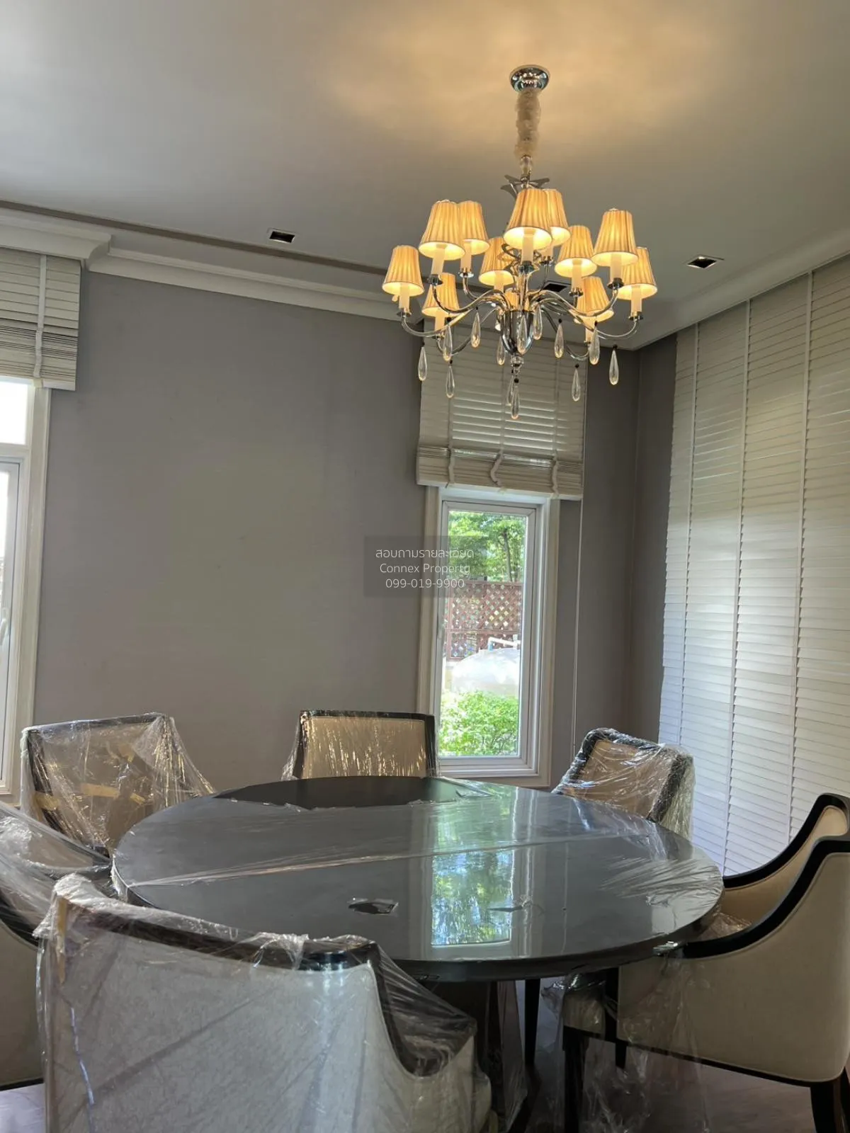 (วิวทะเลสาปหมู่บ้าน) ขายบ้าน  เดอะ รอยัล เรสซิเดนท์ วิวแม่น้ำ จรเ