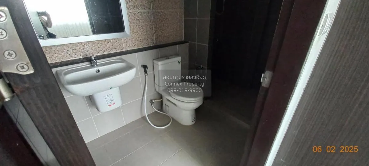 For Sale Condo , G Condo Sriracha , Surasak , Si Racha , Chon Bur