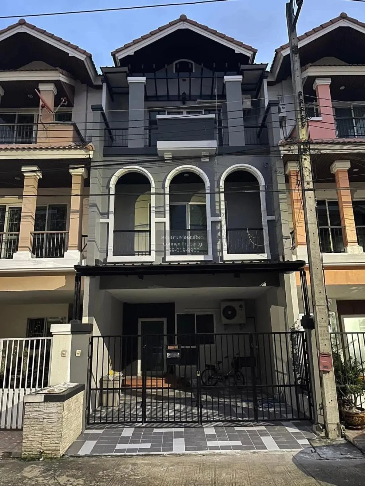 For Rent Townhouse/Townhome  , The Pumarin rangsit , Khu Khot , L 1