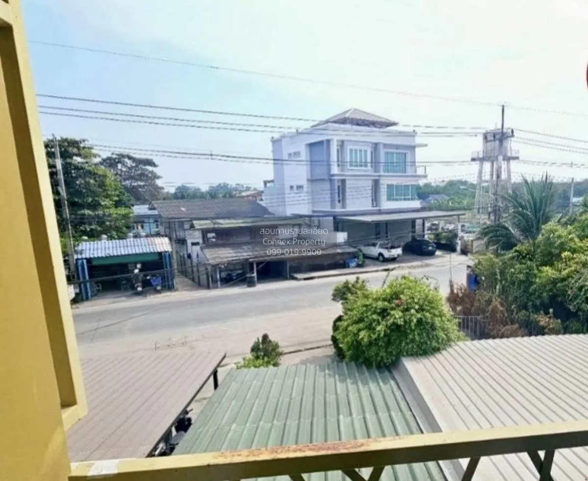 For Sale 3-storey commercial building, Tha Sai , Mueang Samut Sak