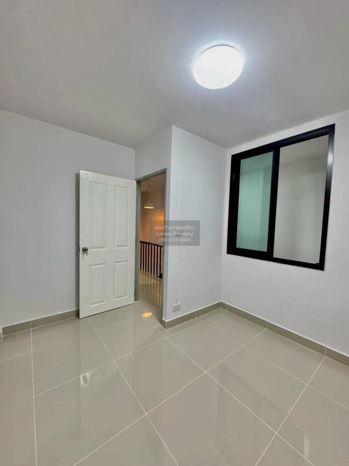 ขายทาวน์เฮ้าส์/ทาวน์โฮม  ปิยวรารมย์ 2 รีโนเวทใหม่ ไทรน้อย ไทรน้อย