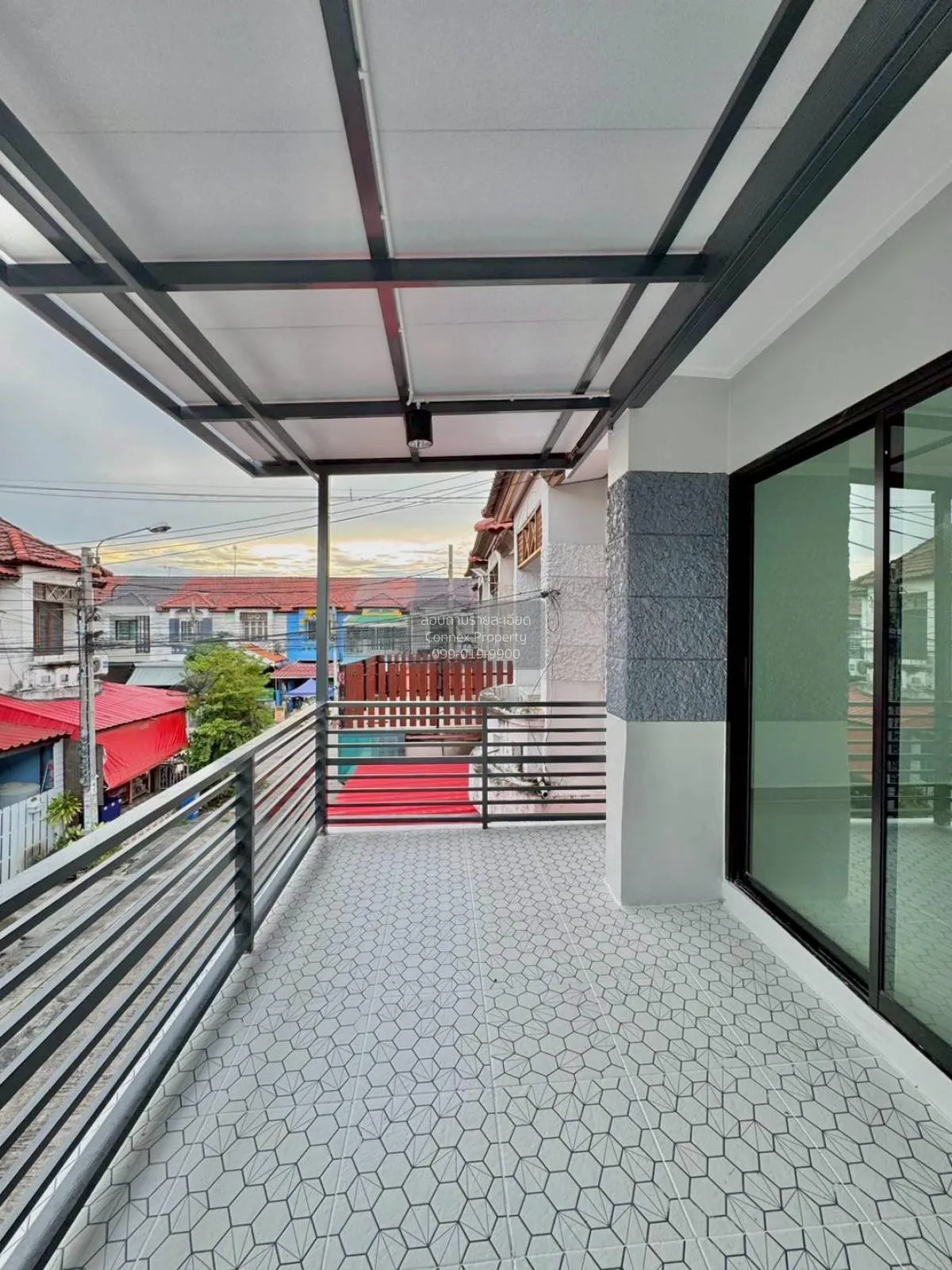 ขายทาวน์เฮ้าส์/ทาวน์โฮม  ปิยวรารมย์ 2 รีโนเวทใหม่ ไทรน้อย ไทรน้อย