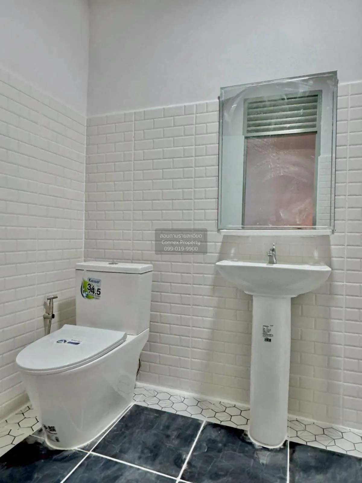 ขายทาวน์เฮ้าส์/ทาวน์โฮม  ปิยวรารมย์ 2 รีโนเวทใหม่ ไทรน้อย ไทรน้อย