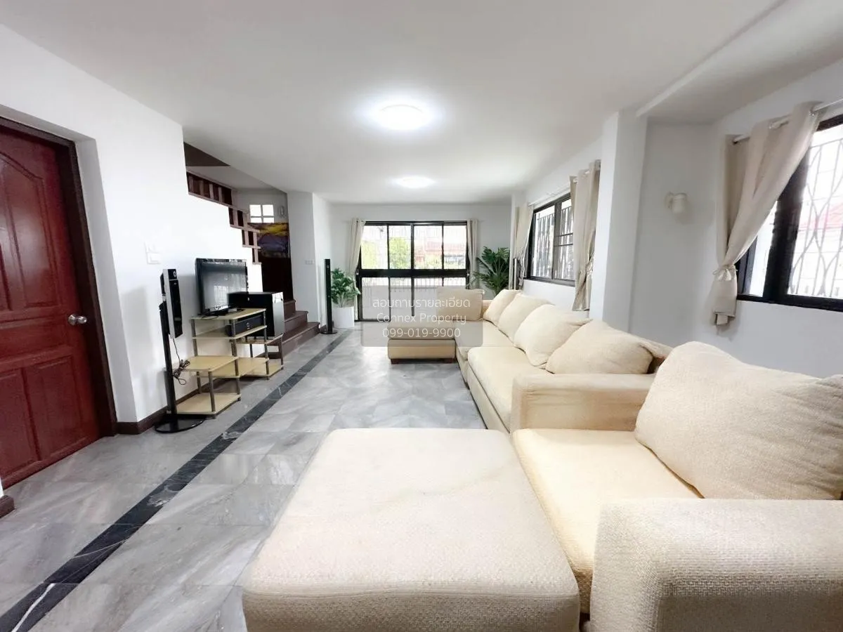 For Rent Townhome for rent, Sukhumvit 101 , newly renovated , Ban 2