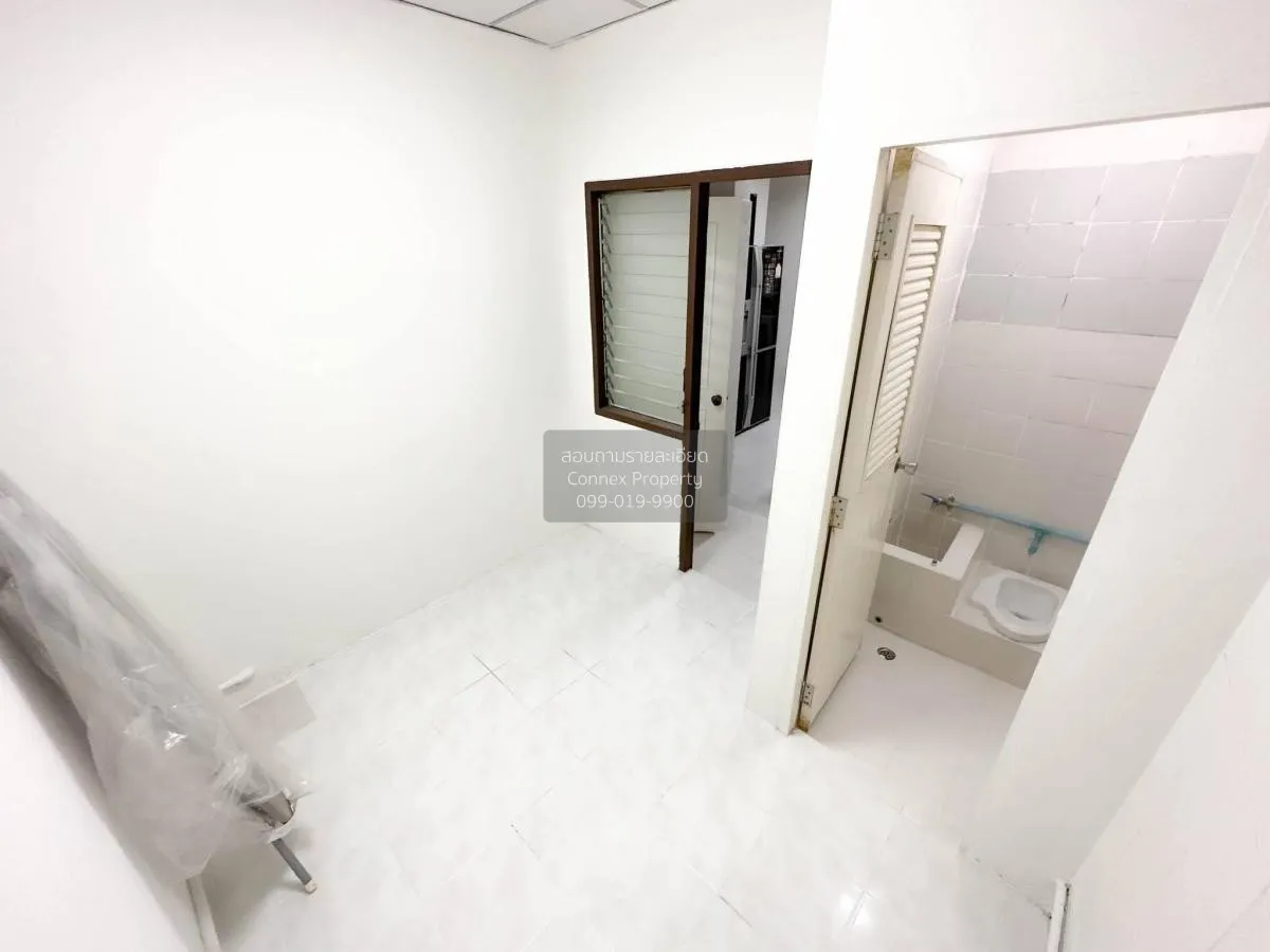 For Rent Townhome for rent, Sukhumvit 101 , newly renovated , Ban 4