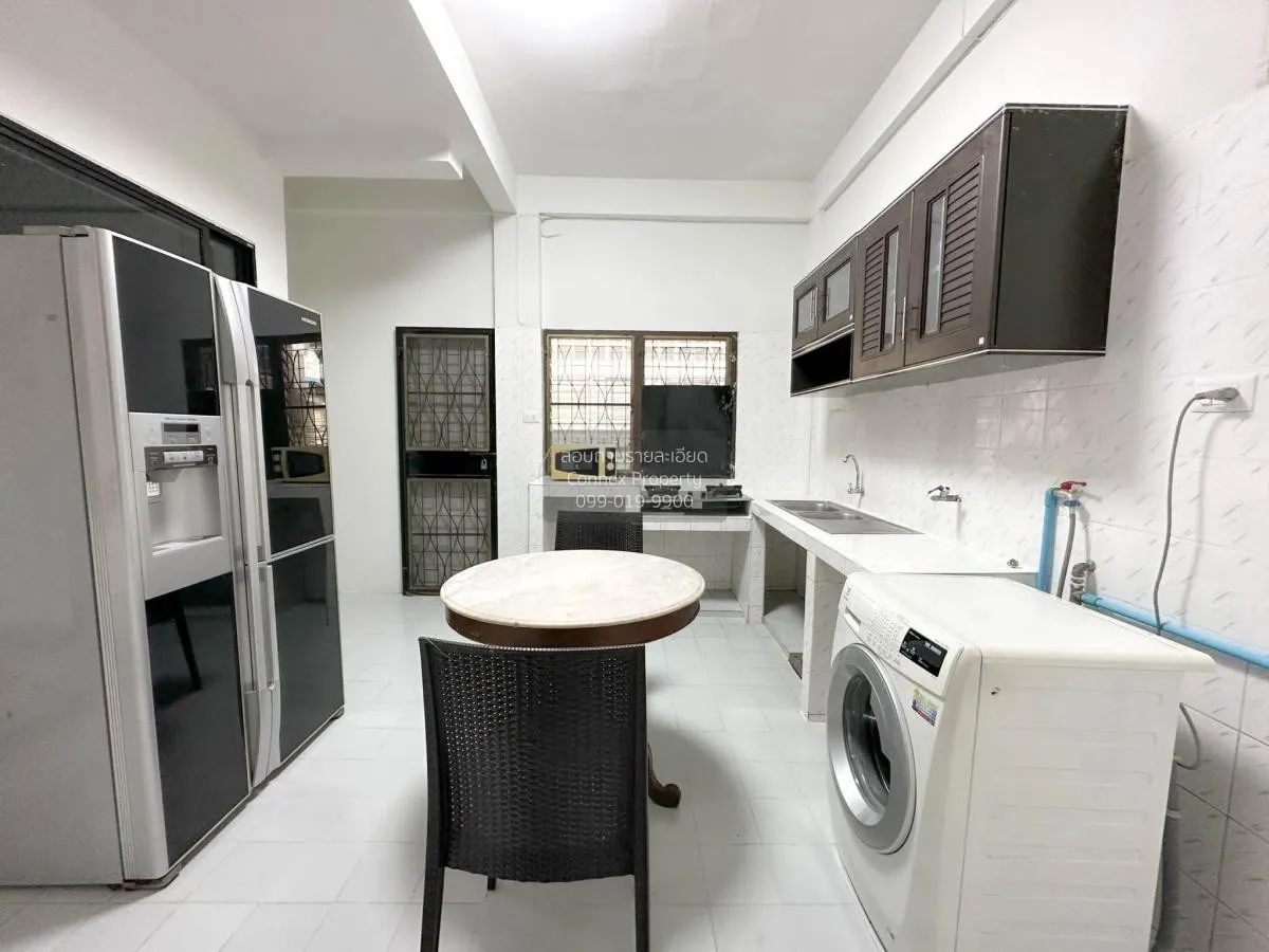 For Rent Townhome for rent, Sukhumvit 101 , newly renovated , Ban