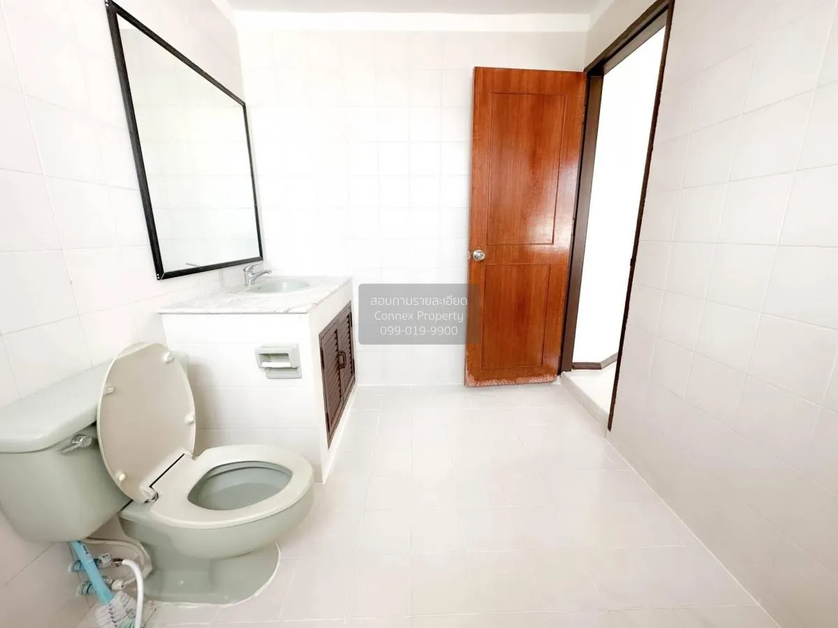For Rent Townhome for rent, Sukhumvit 101 , newly renovated , Ban
