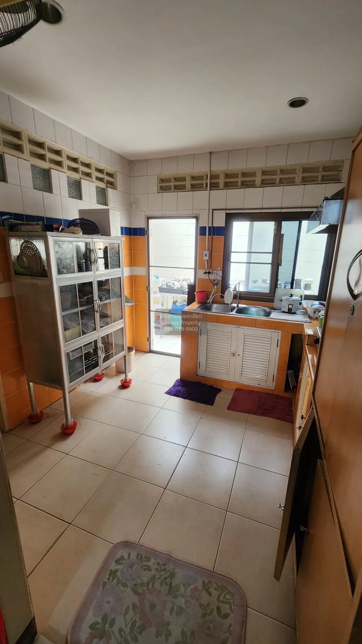 For Sale Townhouse/Townhome  , Baan Kanda Rama 2 Km.23 , wide fro