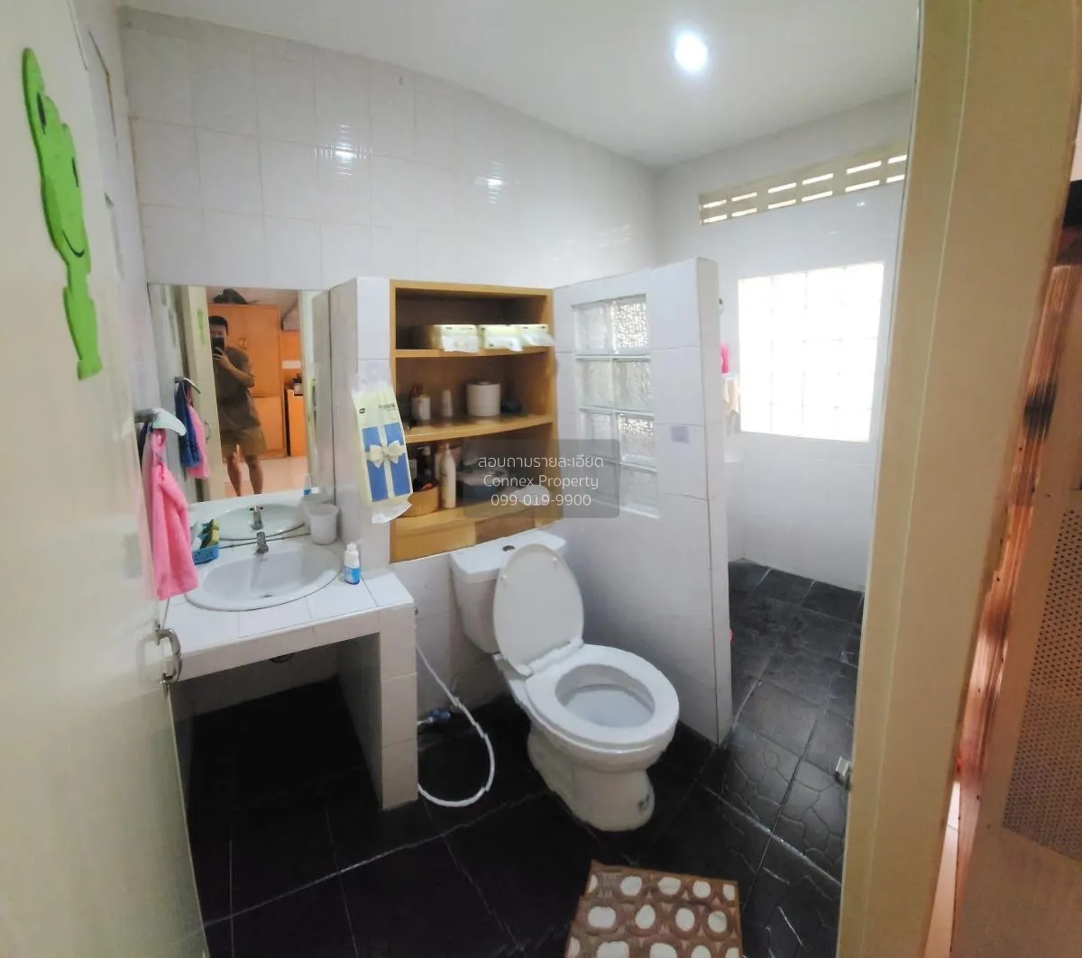 For Sale Townhouse/Townhome  , Baan Kanda Rama 2 Km.23 , wide fro