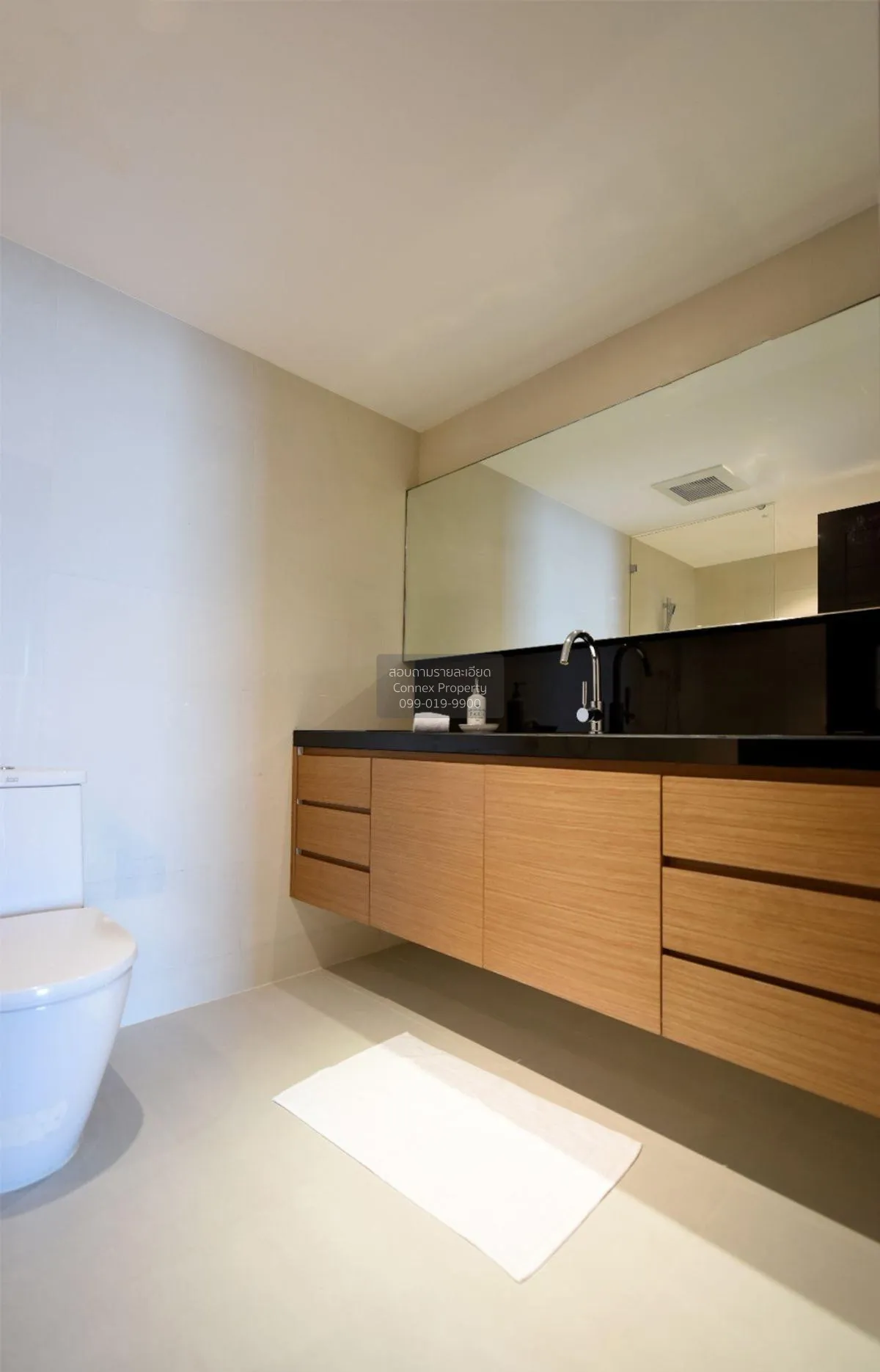 เช่าคอนโด  เอท ทองหล่อ ชั้นสูง รีโนเวทใหม่ BTS-ทองหล่อ คลองตันเหน