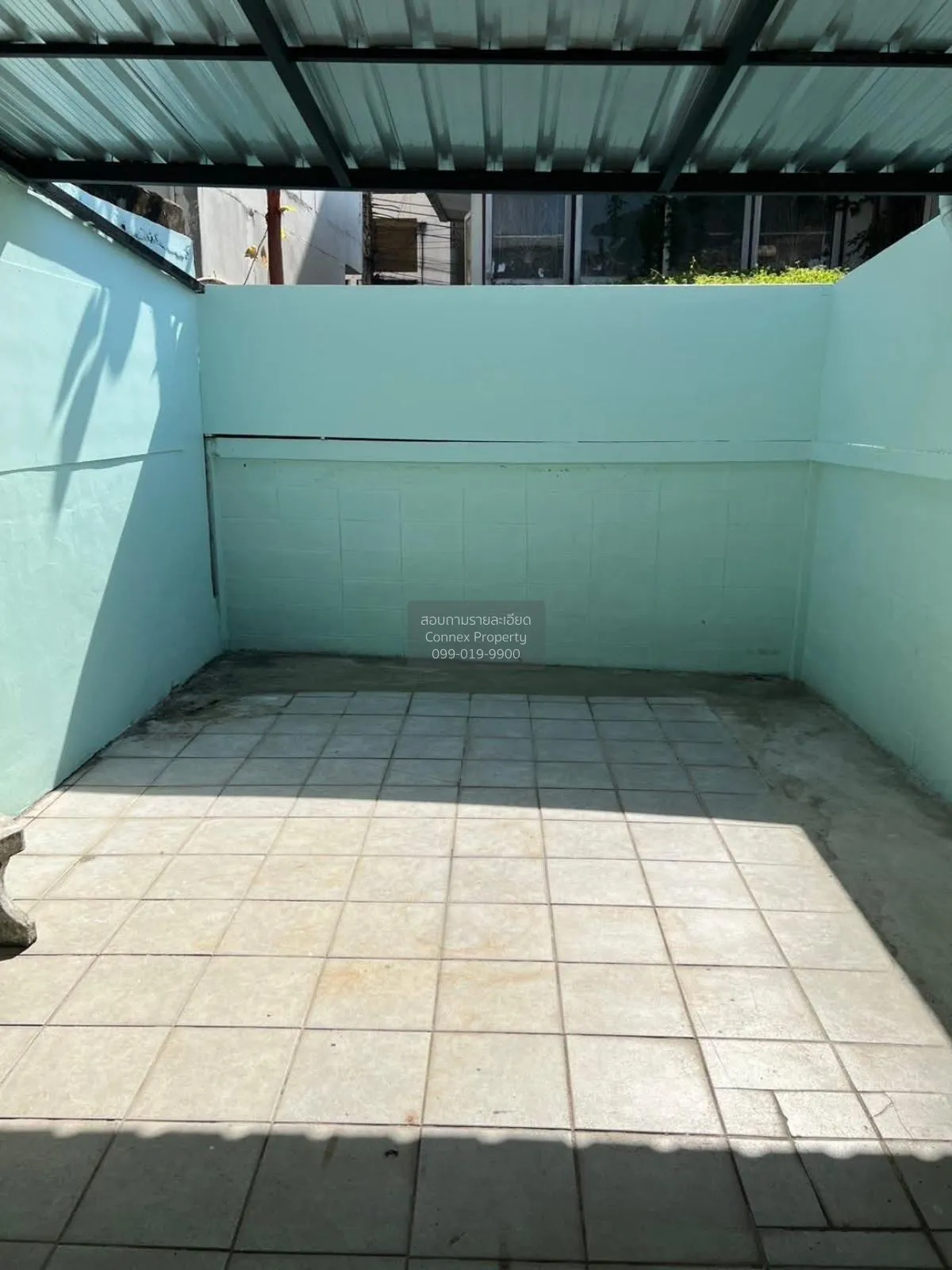 For Sale Townhouse/Townhome  , Chairoeng Sirikul 2 , MRT-Si Nut ,