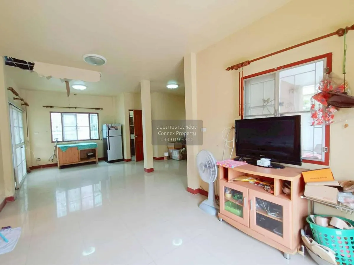 For Sale House , Piyawararom 4 , corner unit , Sai Noi , Sai Noi 