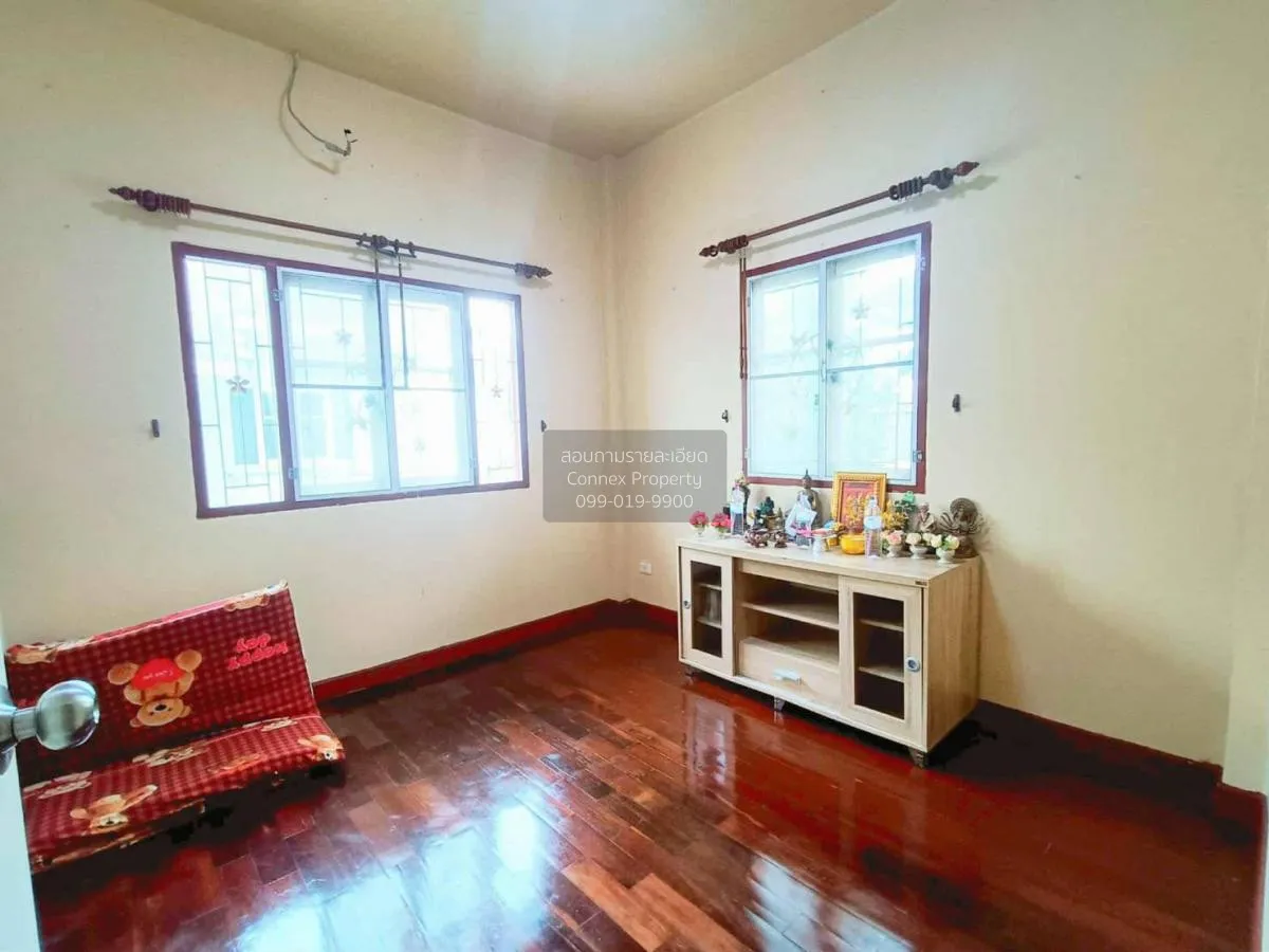 For Sale House , Piyawararom 4 , corner unit , Sai Noi , Sai Noi 