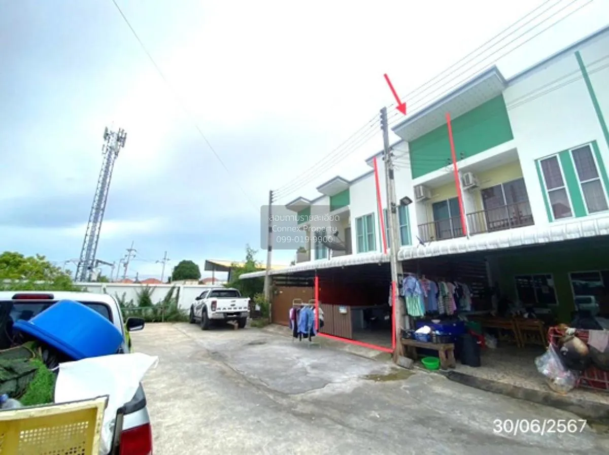 For Sale Townhouse/Townhome  , The Village Plus Amata - Donhualo  2