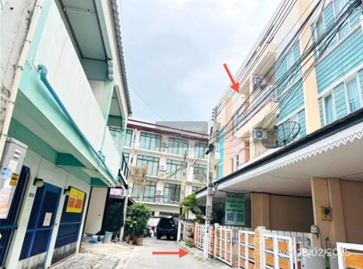 For Sale 3 - storey townhouse area 180 square meters Mueang Chonb 2