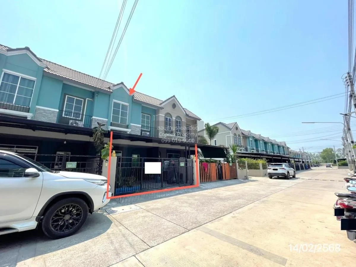 For Sale Townhouse/Townhome  , The Mix Chalet Laemchabang , Bang  2