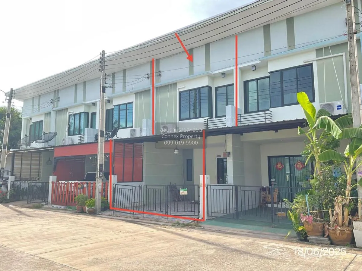 For Sale Townhouse/Townhome  , A Must Borwin , Bo Win , Si Racha  1