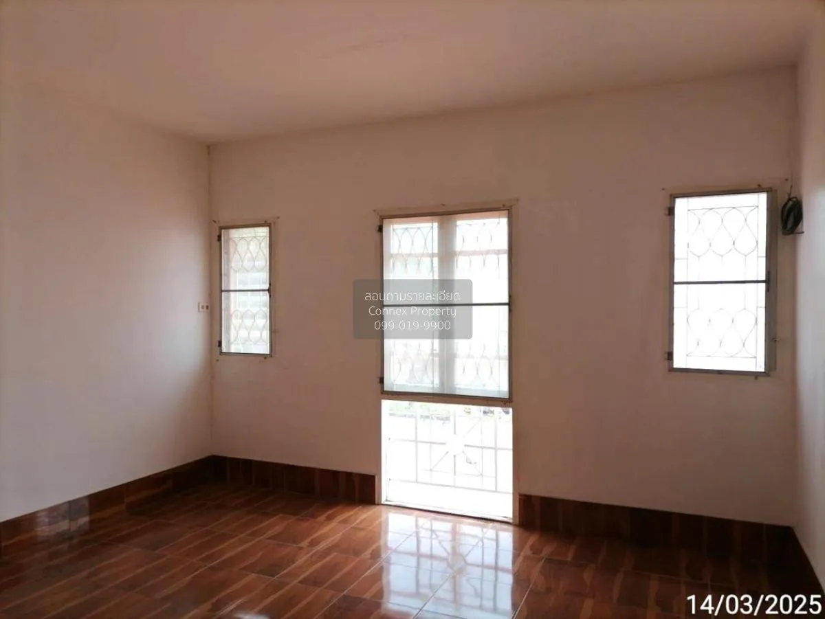 For Sale Townhouse/Townhome  , Family Park Sukprayoon Napa , Na P