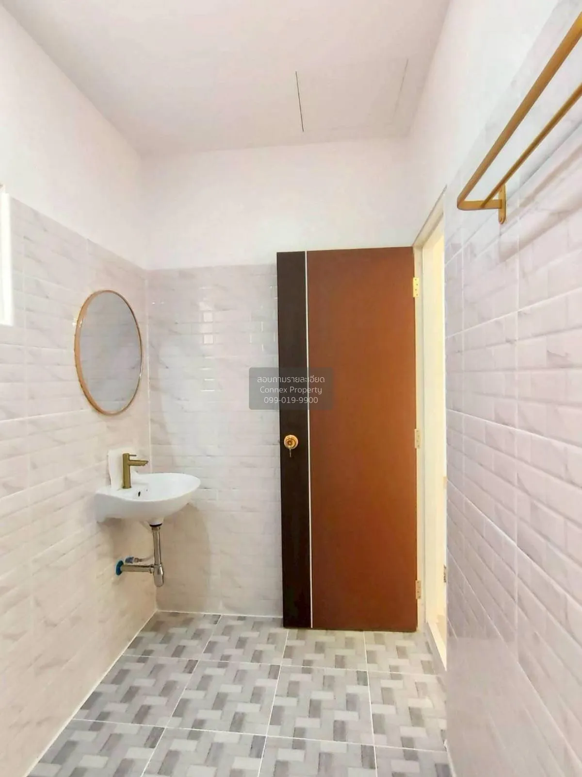 For Sale Townhouse/Townhome  , Baan Pruksa 21 Bang Yai , wide fro