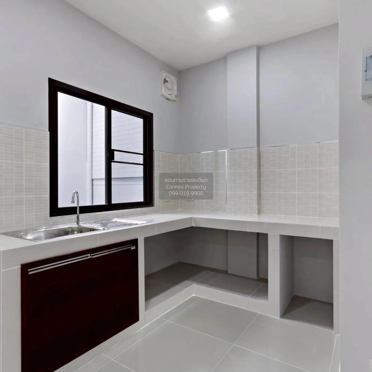 For Sale Townhouse/Townhome  , Living Residence Rangsit - Ratchap