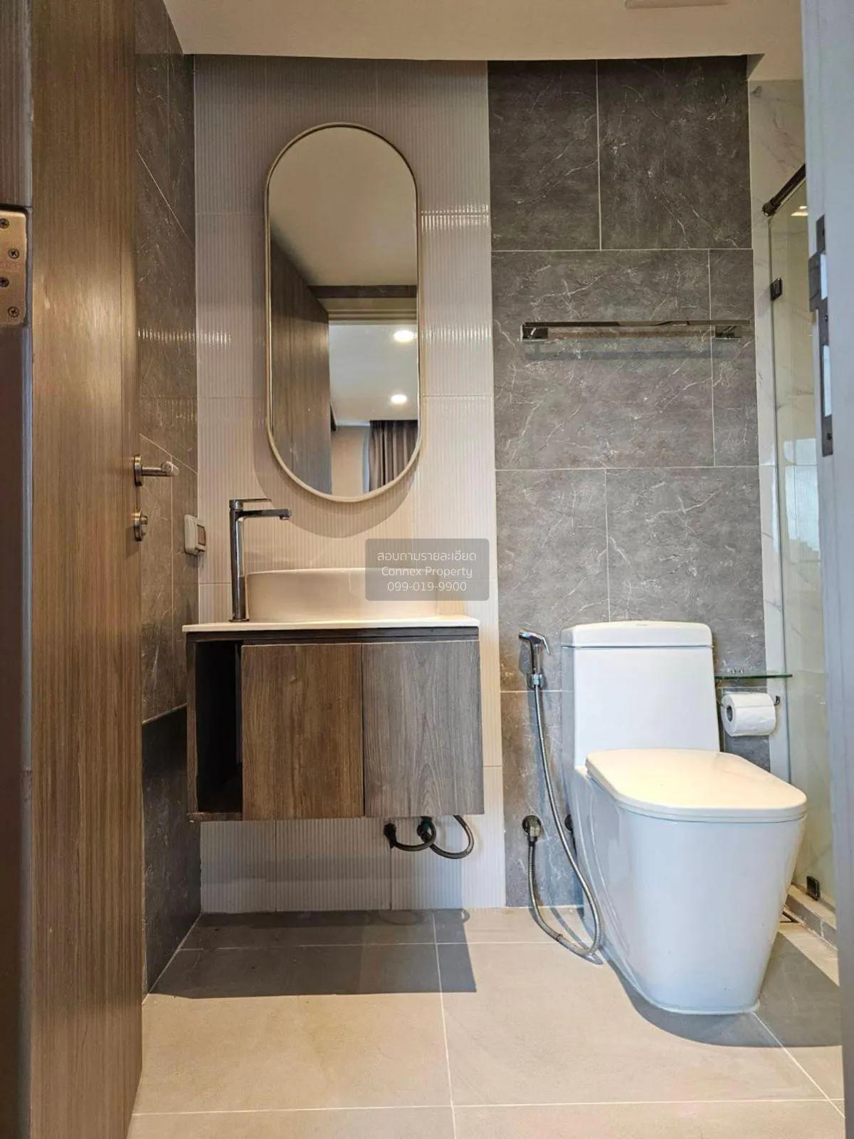 For Sale Condo , LLOYD Soonvijai - Thonglor , Bang Kapi , Huai Kh