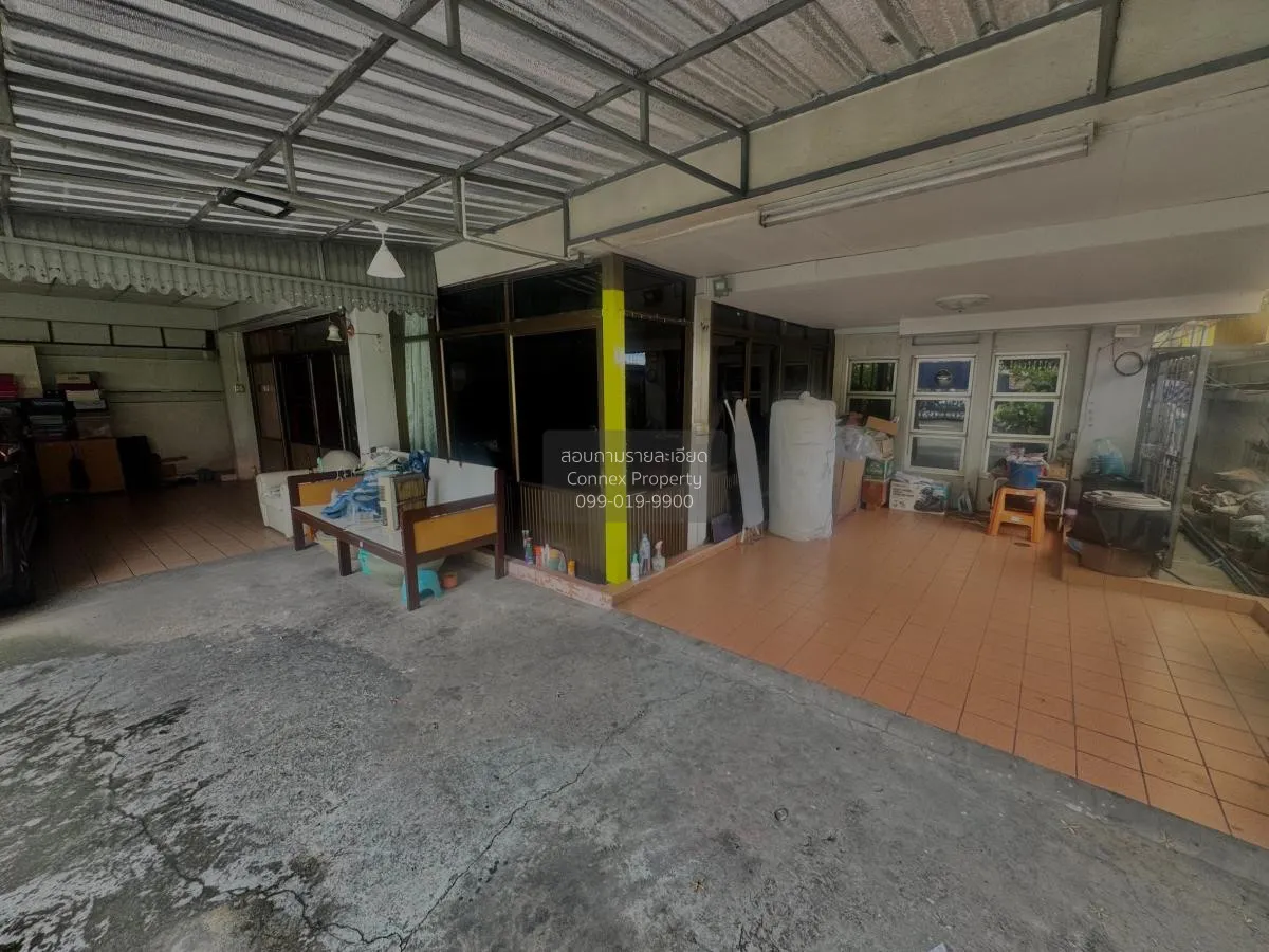 For Sale Two-story single house, Ratchada Soi 3 , corner unit , D 3