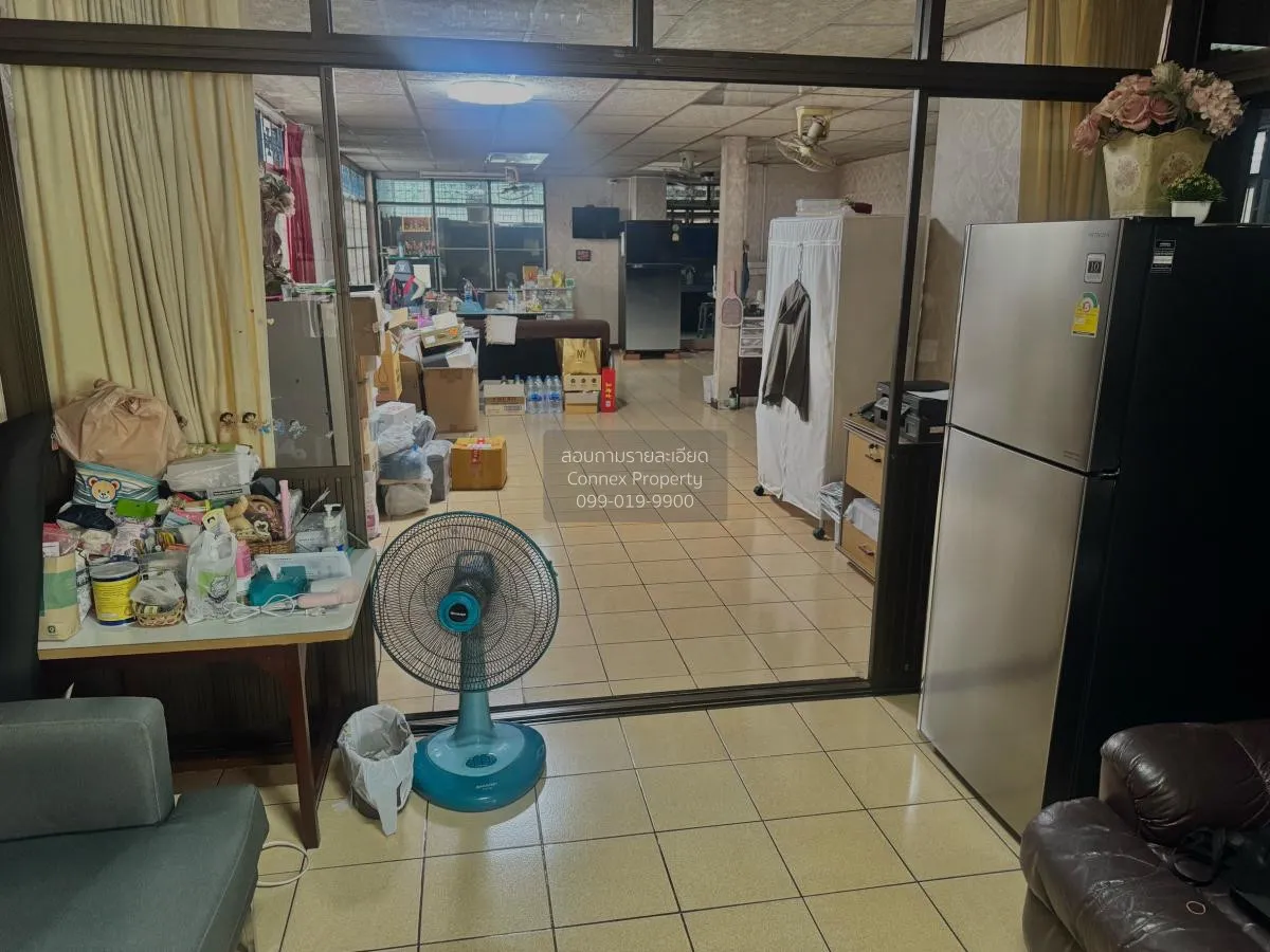 For Sale Two-story single house, Ratchada Soi 3 , corner unit , D 4