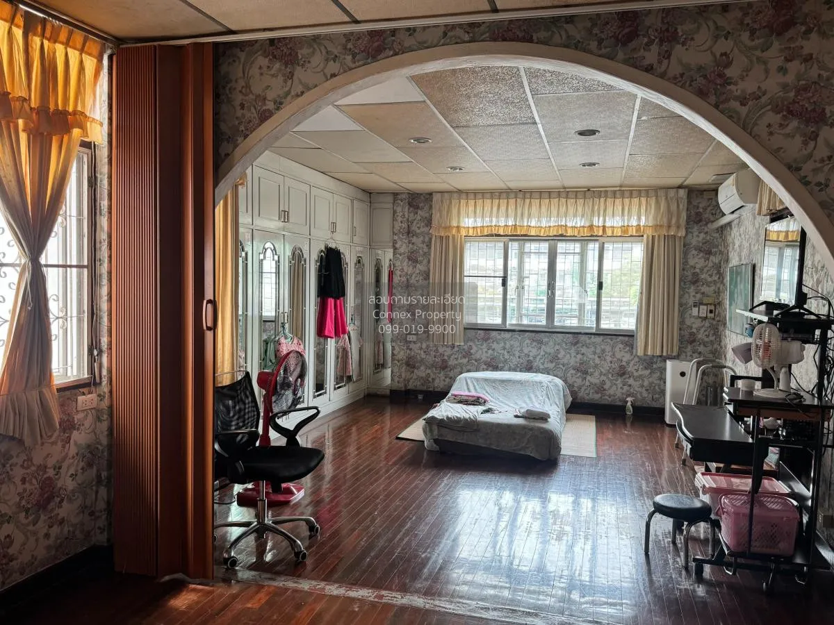 For Sale Two-story single house, Ratchada Soi 3 , corner unit , D