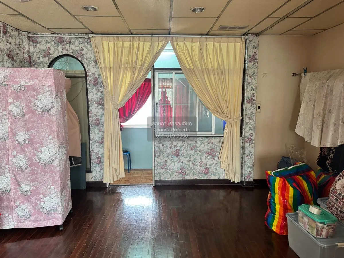 For Sale Two-story single house, Ratchada Soi 3 , corner unit , D