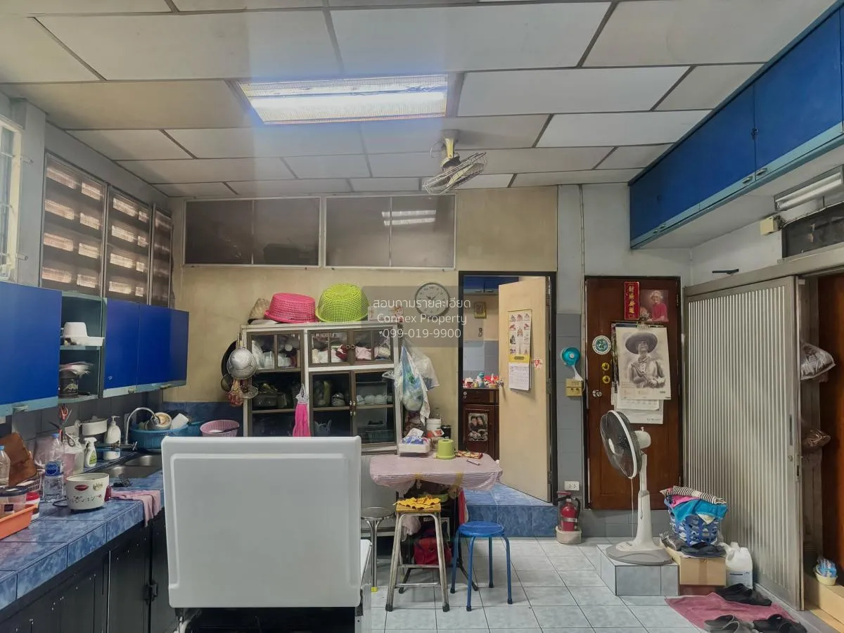 For Sale Two-story single house, Ratchada Soi 3 , corner unit , D