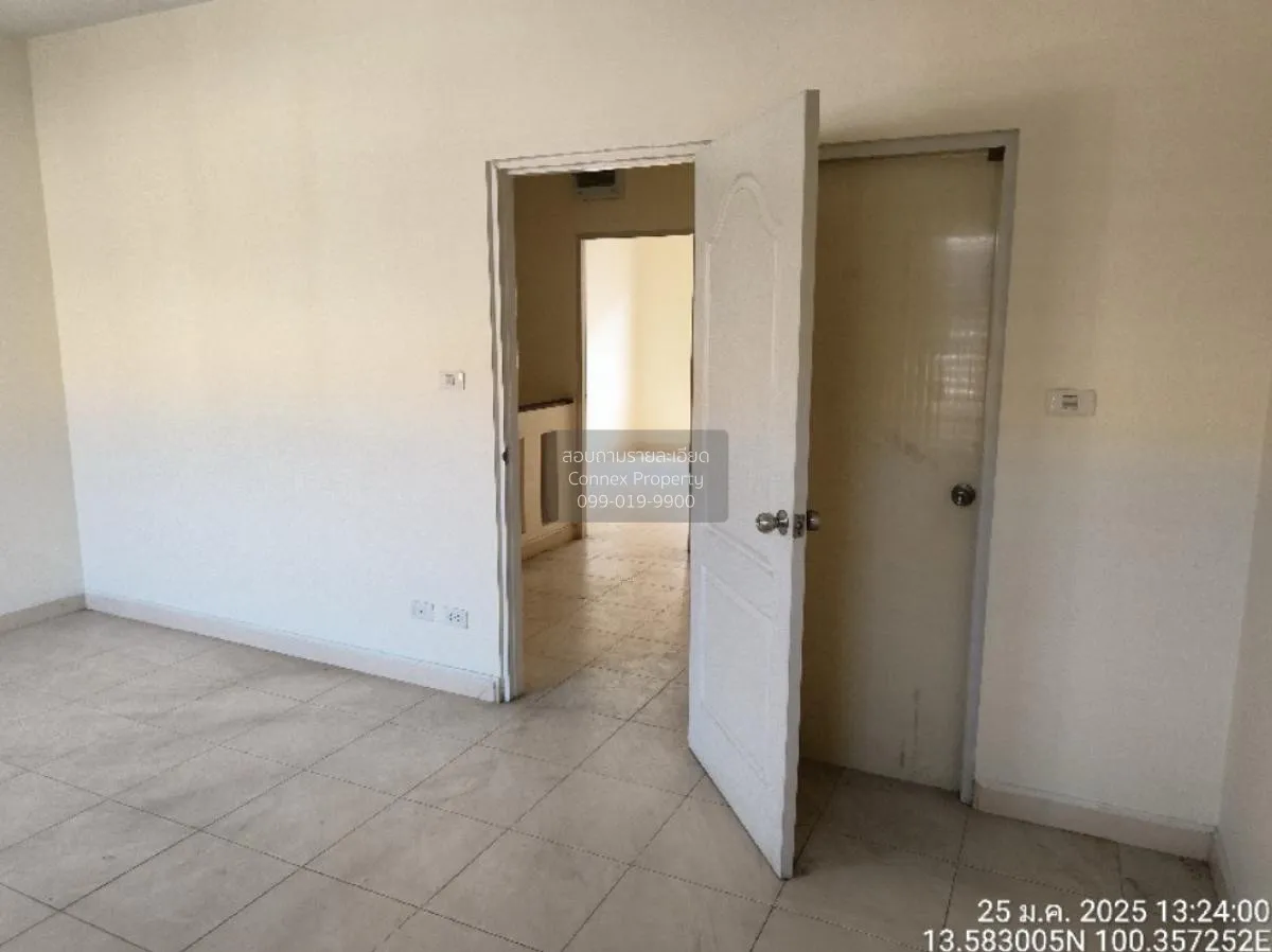 For Sale Townhouse/Townhome  , Kanda Park Rama 2 , wide frontage 