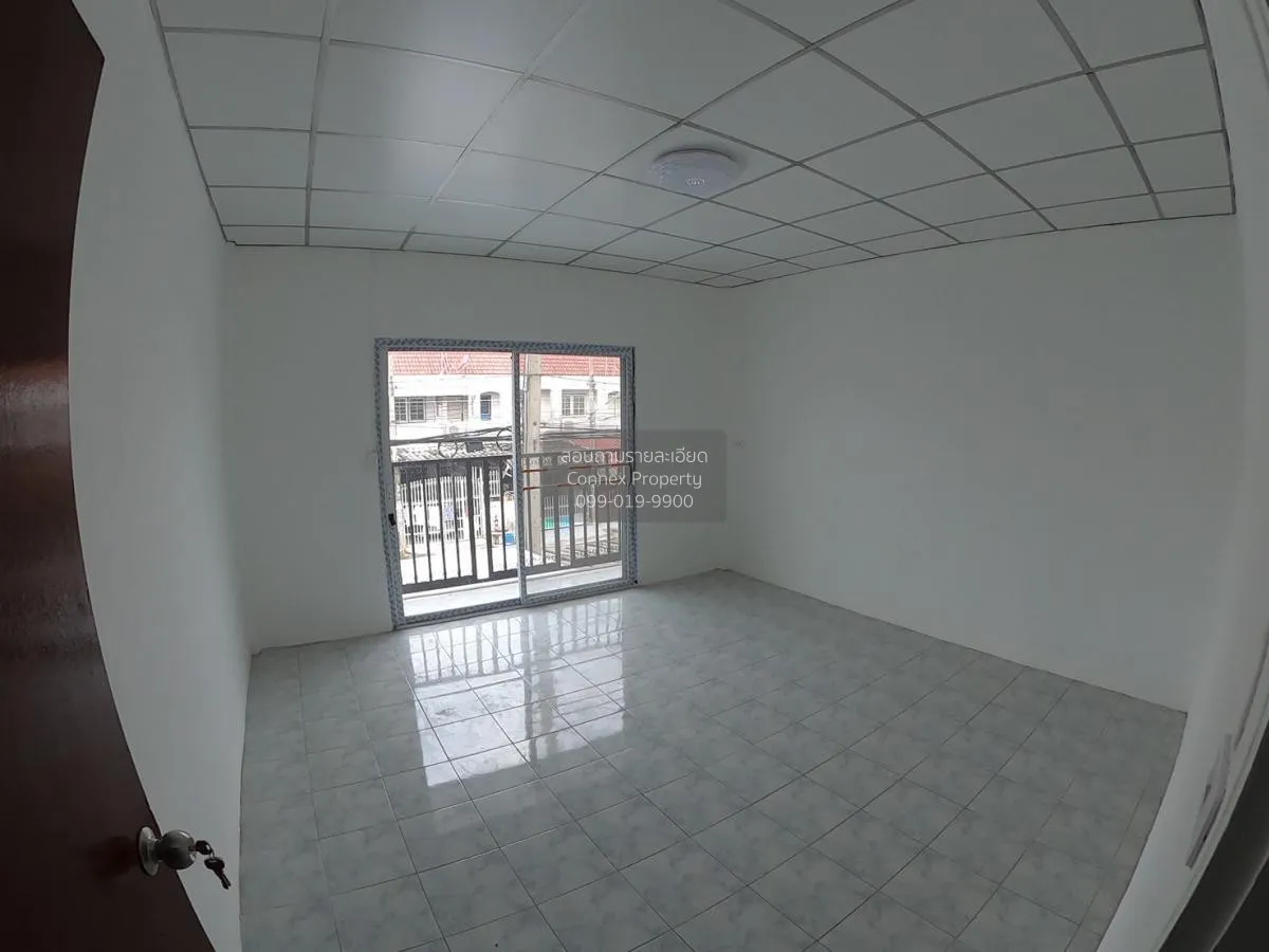 For Sale Townhouse/Townhome  , Sri Prajak House 4 , Bang Bua Thon 4