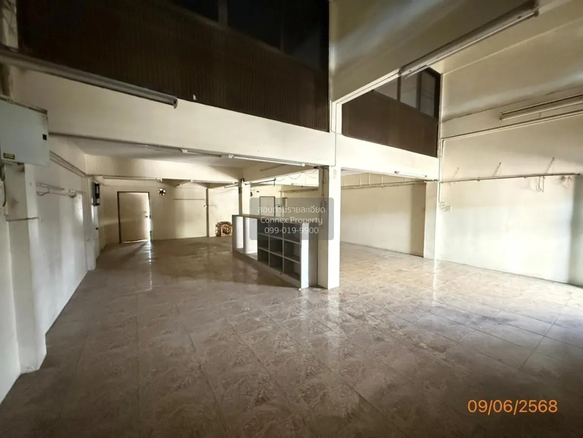 ขายอาคารพาณิชย์  หมู่บ้านตะวันนา บางกระสอ เมืองนนทบุรี นนทบุรี CX