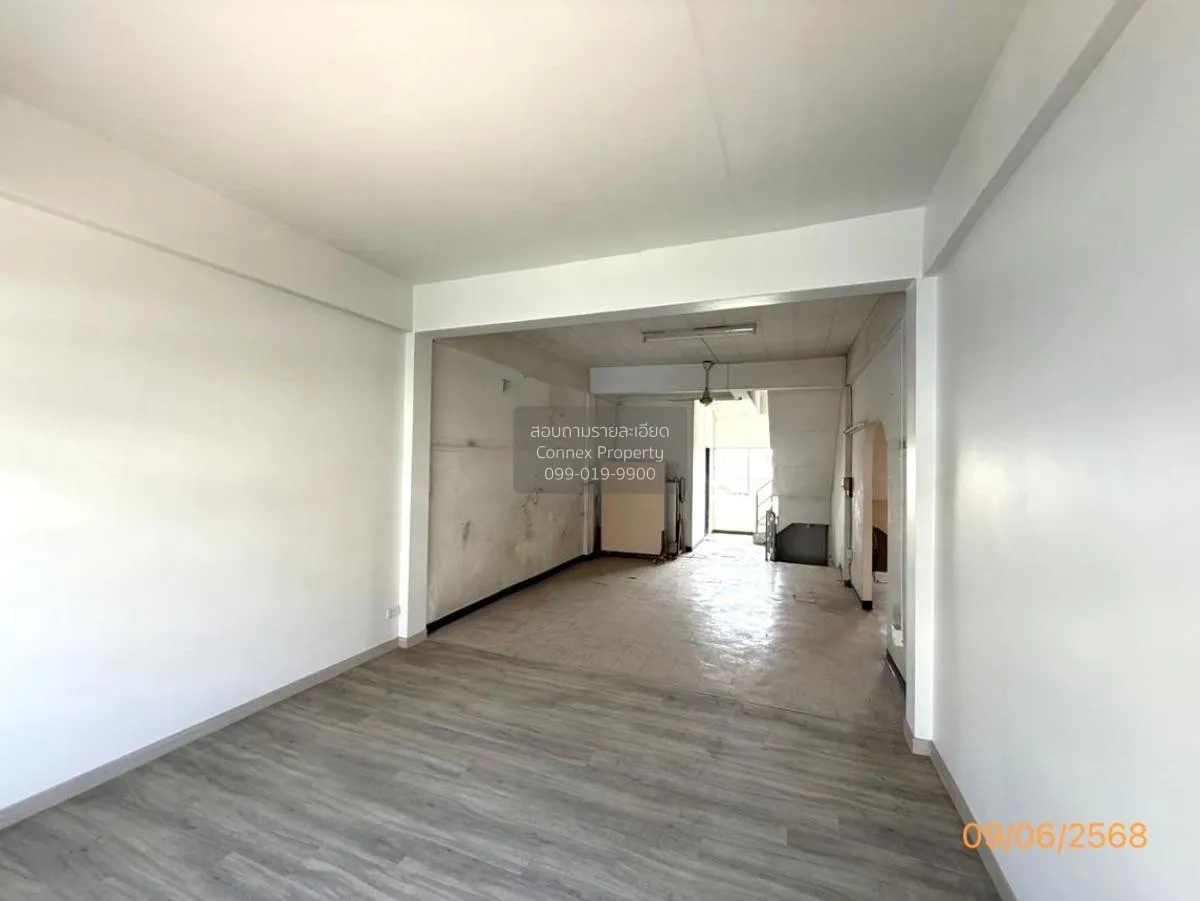 ขายอาคารพาณิชย์  หมู่บ้านตะวันนา บางกระสอ เมืองนนทบุรี นนทบุรี CX