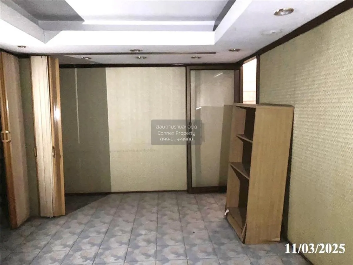 ขายอาคารพาณิชย์ 4 ชั้น พื้นที่ 936 ตารางเมตร ปากเกร็ด นนทบุรี บ้า