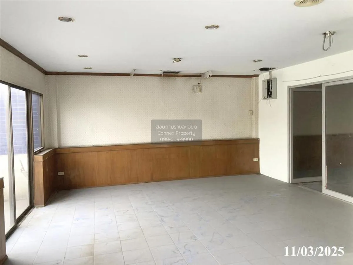 ขายอาคารพาณิชย์ 4 ชั้น พื้นที่ 936 ตารางเมตร ปากเกร็ด นนทบุรี บ้า