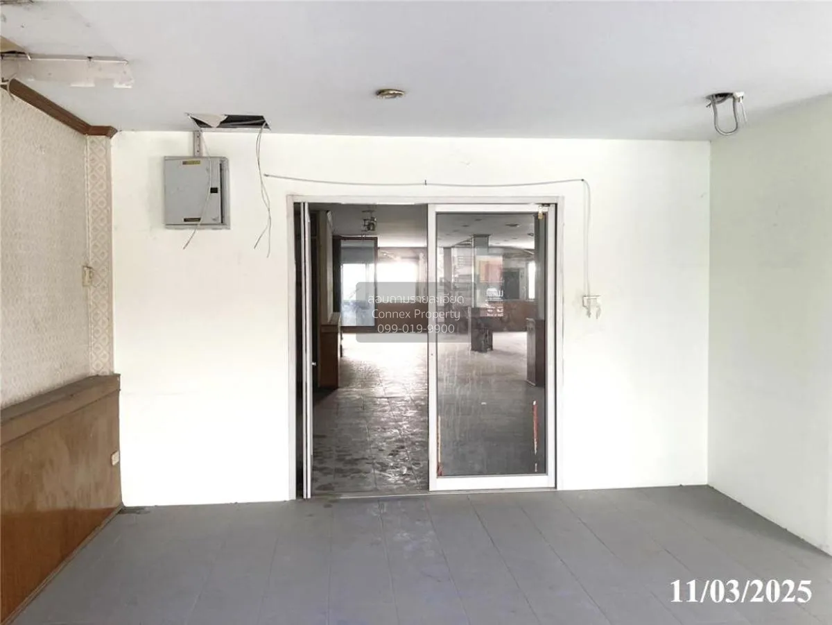 ขายอาคารพาณิชย์ 4 ชั้น พื้นที่ 936 ตารางเมตร ปากเกร็ด นนทบุรี บ้า