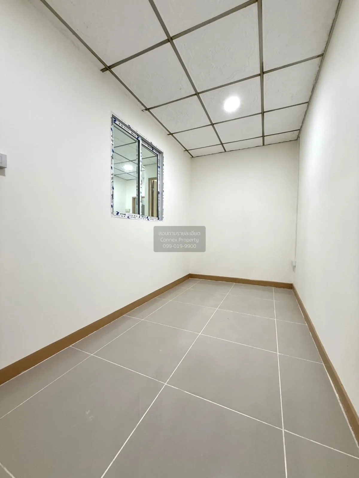 For Sale Townhouse/Townhome  , Baan Siwarat 1 , wide frontage , n