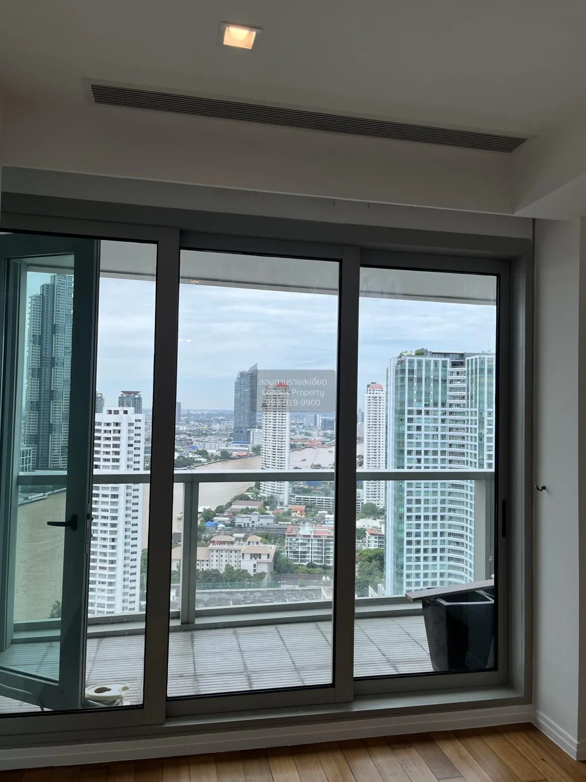 ขายคอนโด  เดอะ ริเวอร์ BTS-สะพานตากสิน คลองต้นไทร เขต คลองสาน กรุ