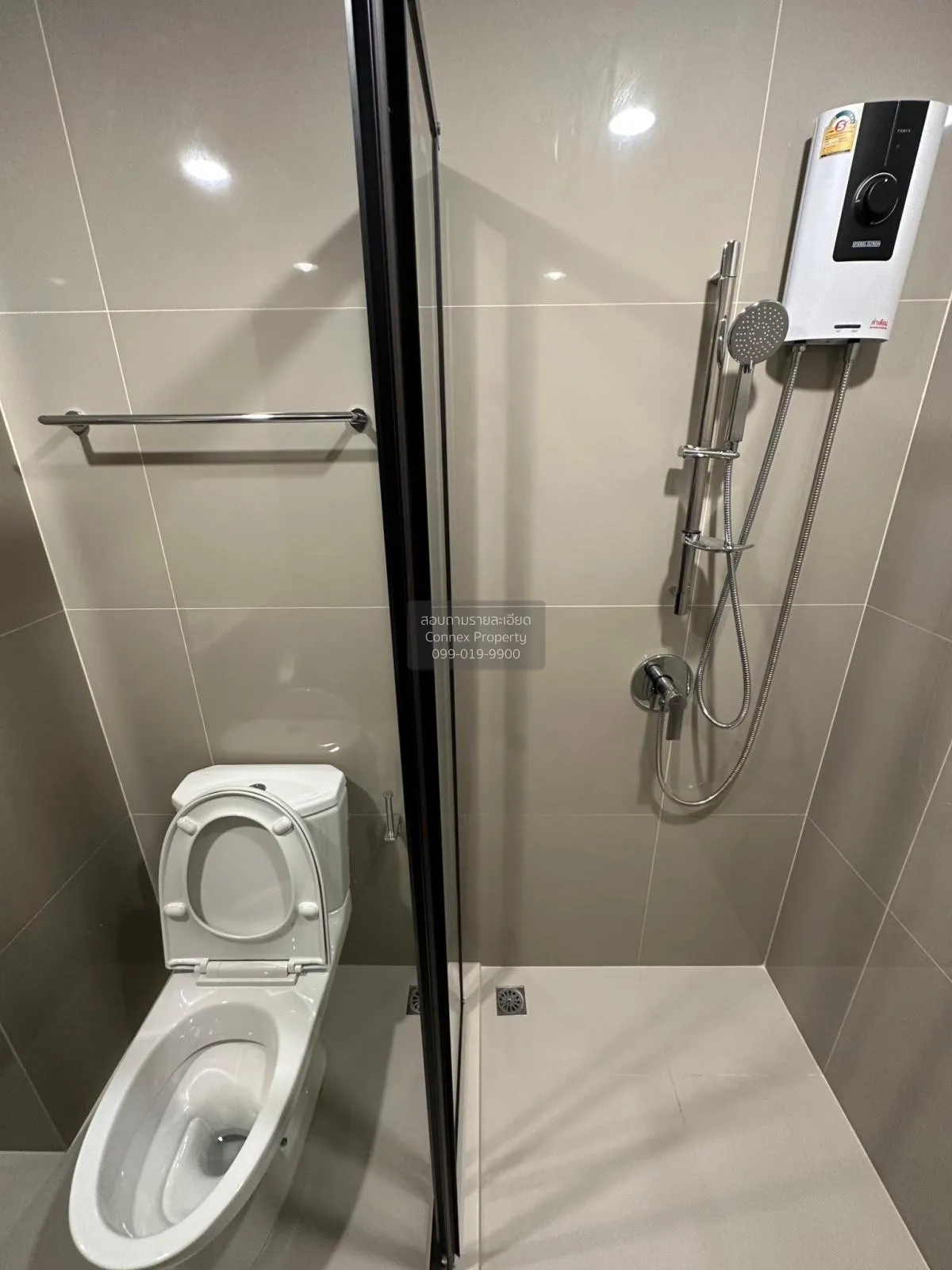 For Sale Condo , XT Huaikhwang , MRT-Huai Khwang , Huai Khwang , 