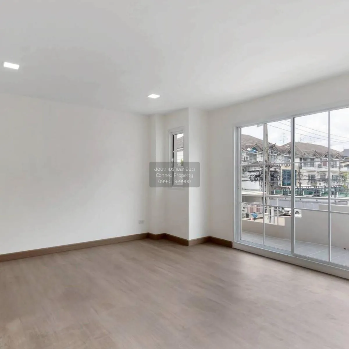 ขายทาวน์เฮ้าส์/ทาวน์โฮม  ศุภาลัยวิลล์ รัตนาธิเบศร์ หน้ากว้าง รีโน