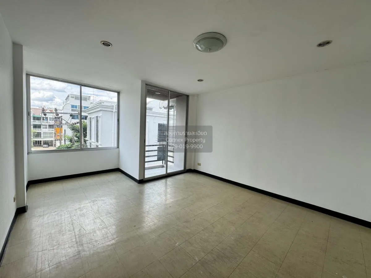 เช่าทาวน์เฮ้าส์/ทาวน์โฮม  ศรีวรา ทาวน์อินทาวน์ พลับพลา เขต วังทอง