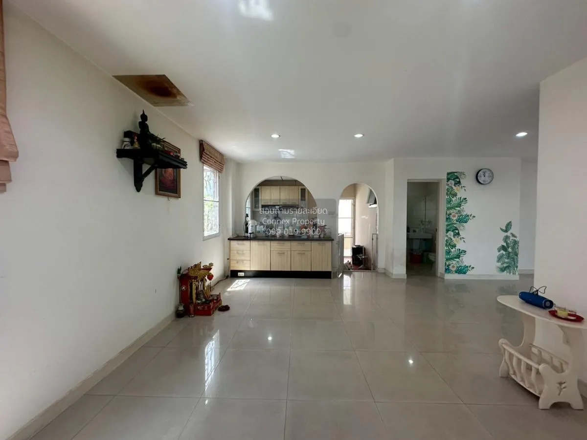 For Sale House , Baan Poonsuk Suvarnabhumi , wide frontage , Bang