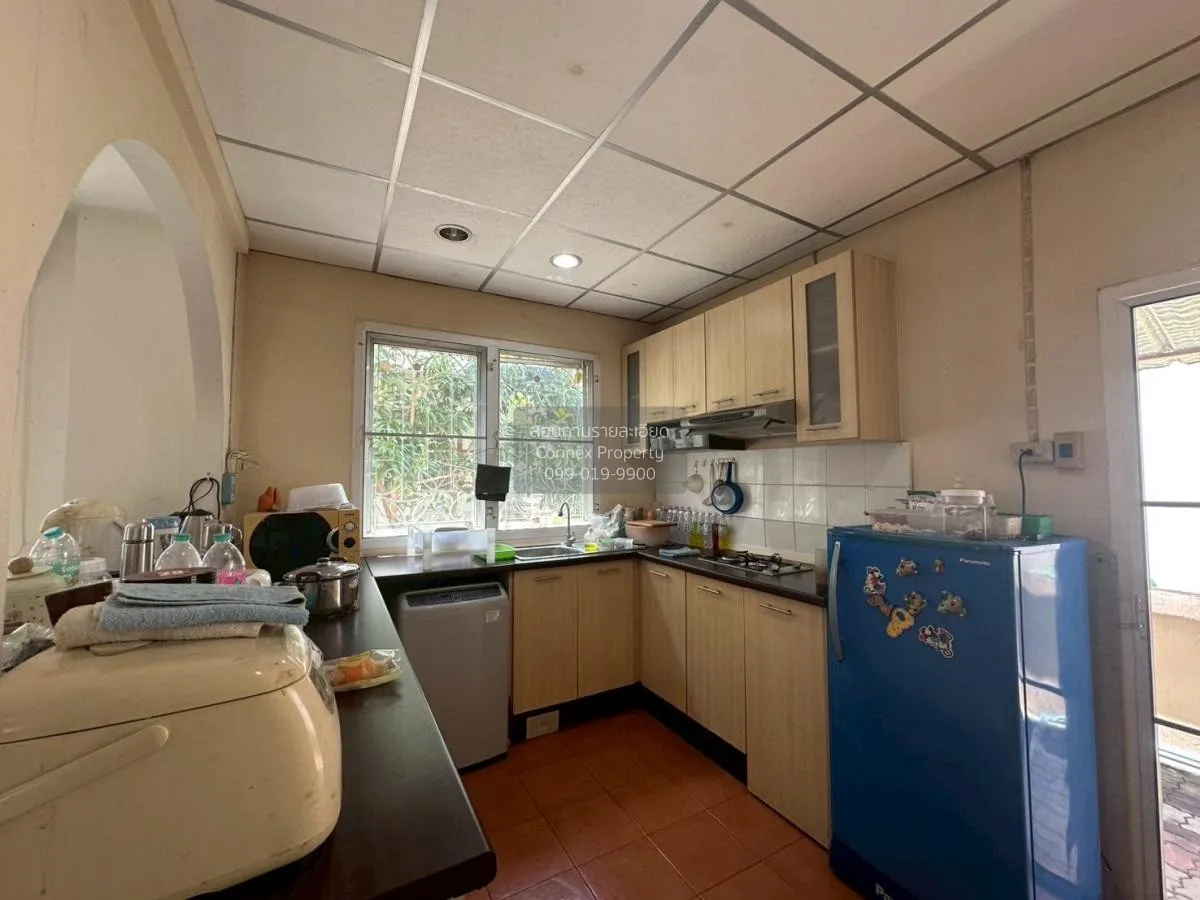 For Sale House , Baan Poonsuk Suvarnabhumi , wide frontage , Bang