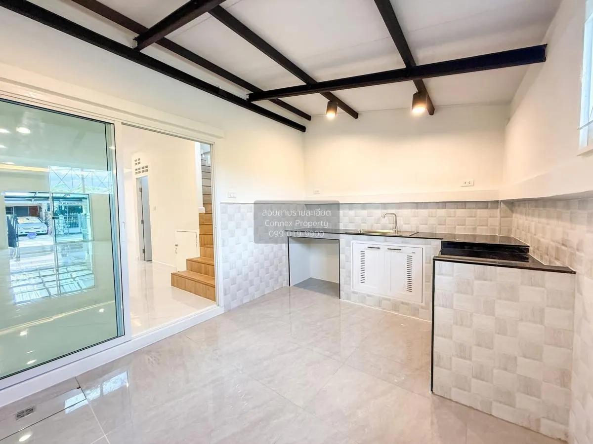 ขายทาวน์เฮ้าส์/ทาวน์โฮม  ช. รุ่งเรือง 6 รีโนเวทใหม่ บางรักพัฒนา บ