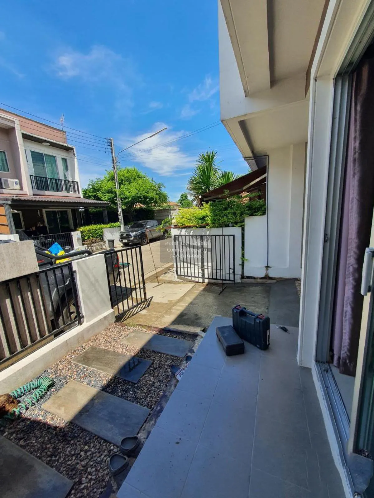 For Sale Townhouse/Townhome  , D Bangtorad Rama2 , wide frontage  2