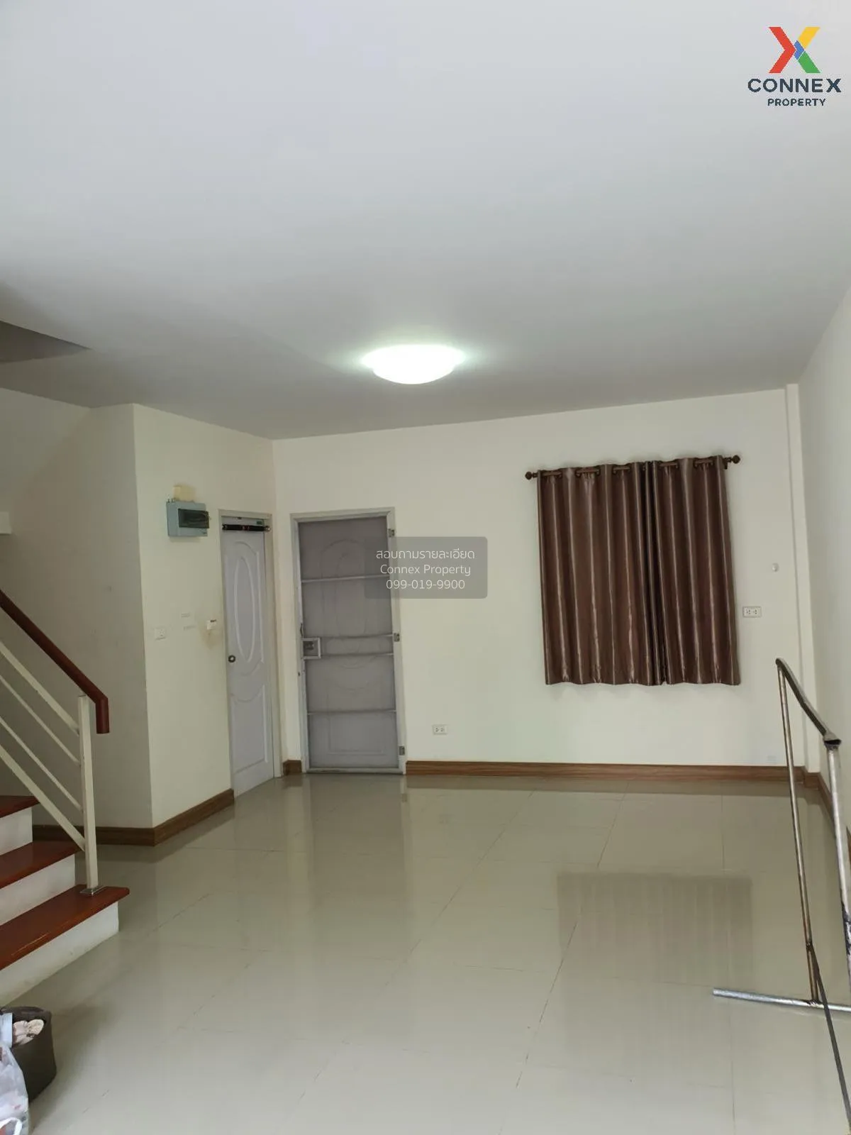For Sale Townhouse/Townhome  , D Bangtorad Rama2 , wide frontage  4