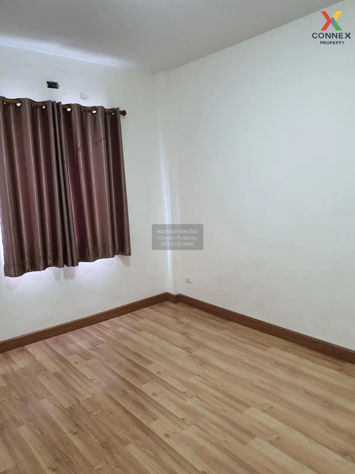 For Sale Townhouse/Townhome  , D Bangtorad Rama2 , wide frontage 
